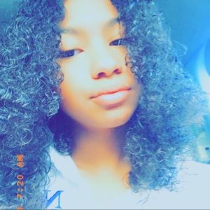 Meet your Posher, Graciana